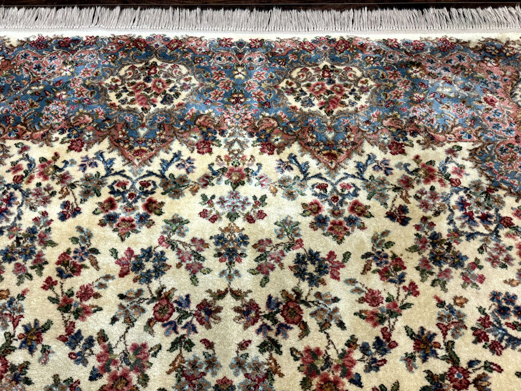 8.8 x 12 Karastan Rug #788 Ivory Kirman, Wool Vintage Original 700 Series