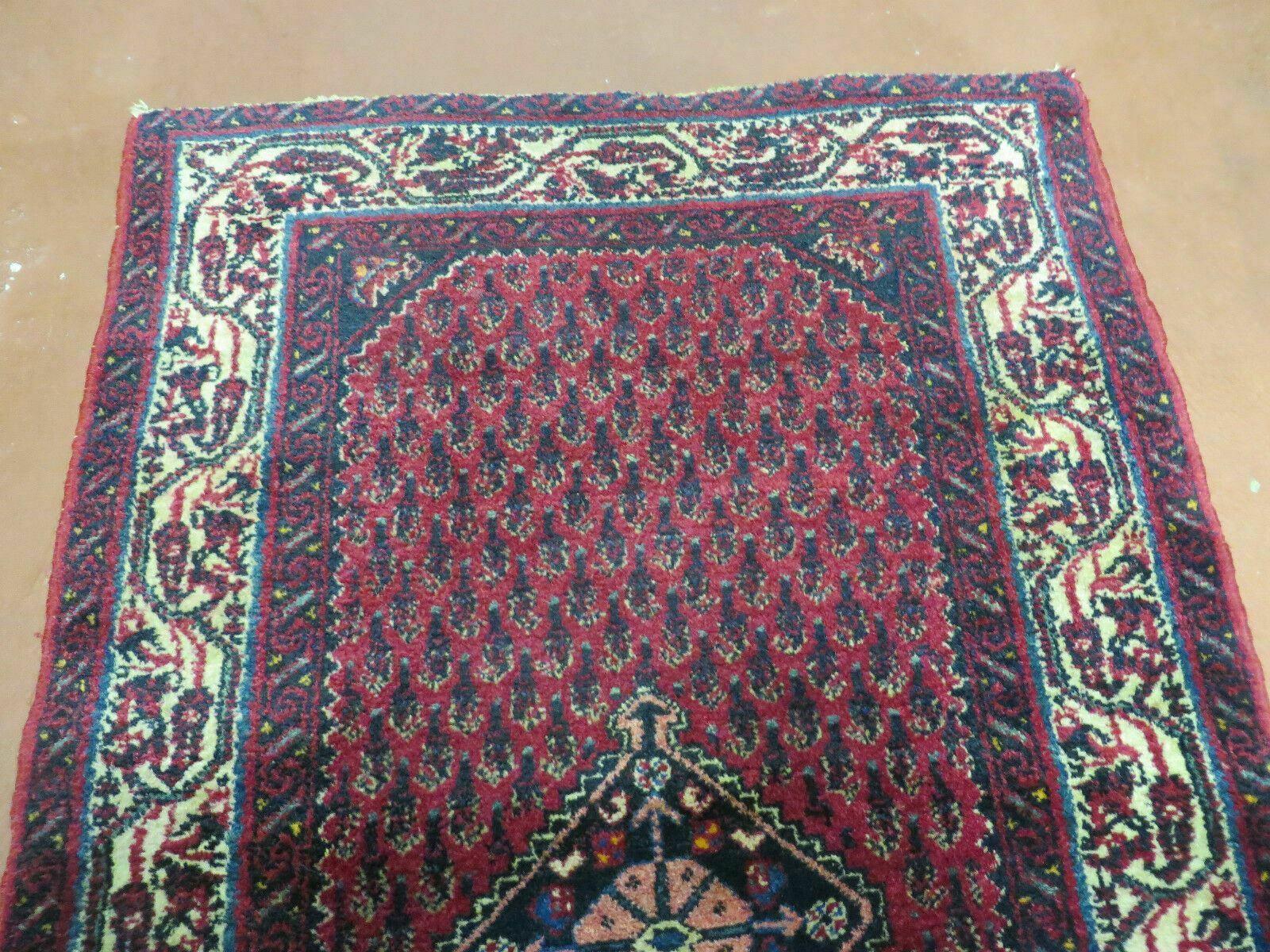 2.5' X 4' Vintage Handmade Indian Amritsar Wool Rug Paisley Design Red