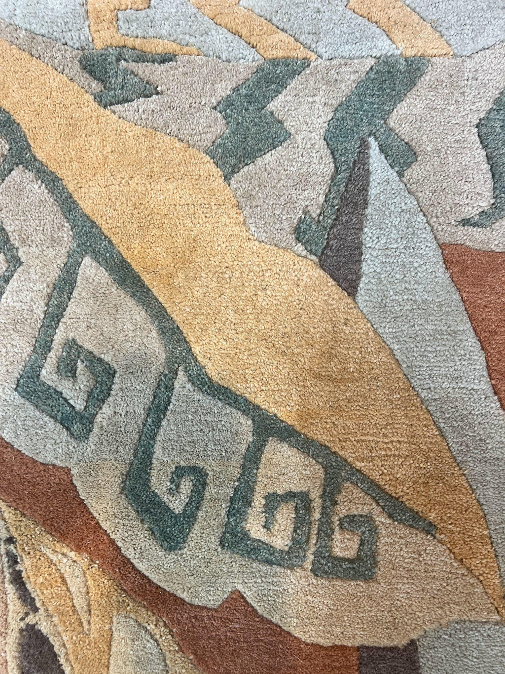 Modern Tibetan Rug 7x10, Soft Wool, Tufenkian Style Carpet, Tibet Nepali Rug, Open Field, Handmade Wool Rug
