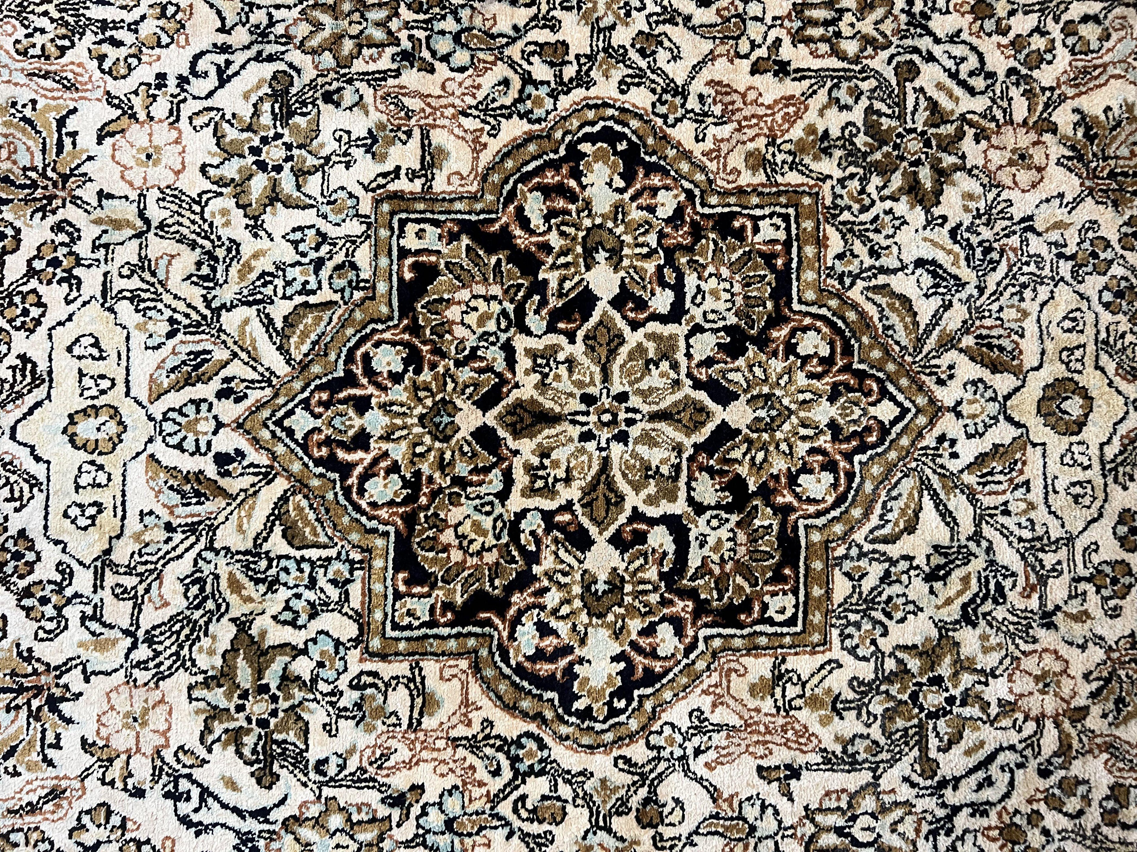 Persian Qum Silk Rug 3.5 x 5.5, Floral Medallion, Very Fine 350 KPSI, Handmade Silk on Silk Rug, Vintage