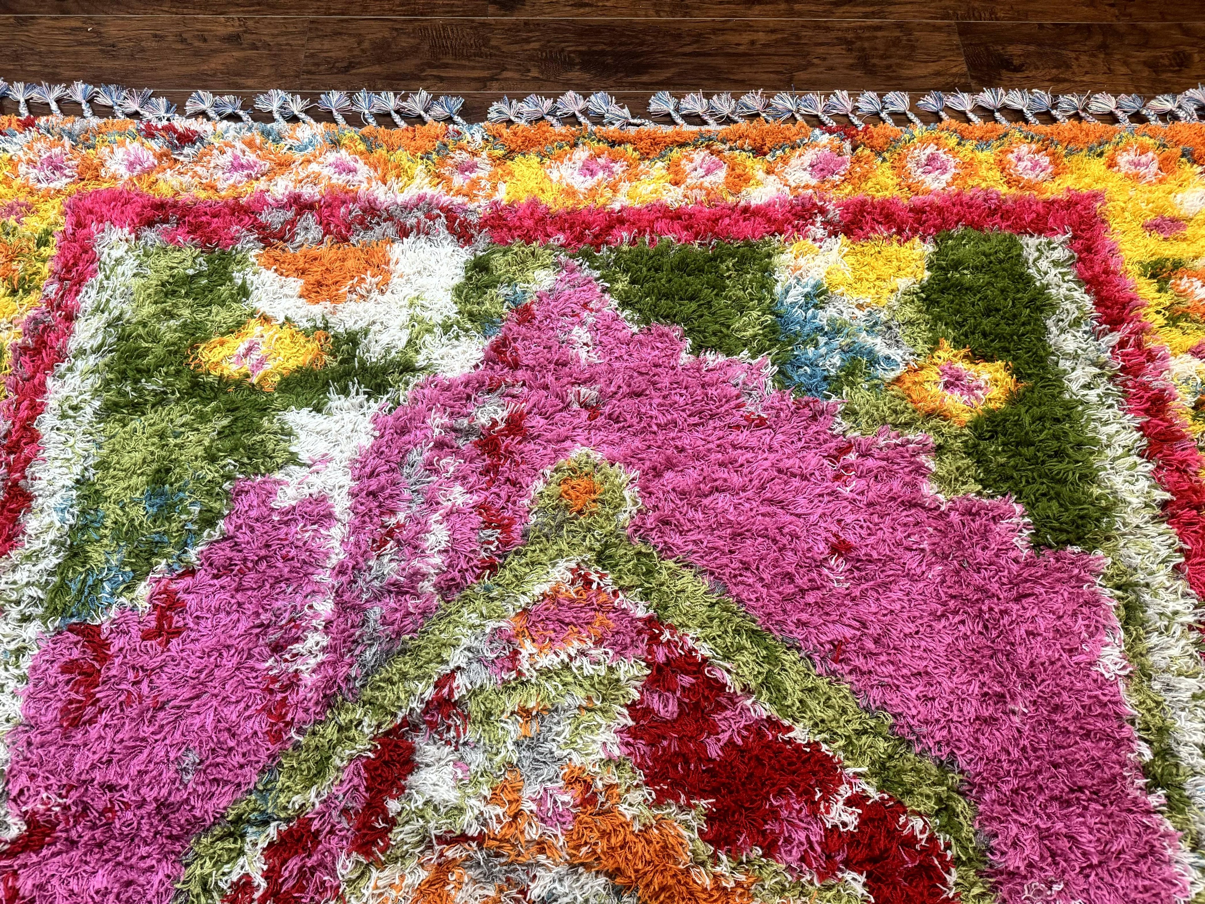 Colorful Shag Rug 8x10, Fuchsia and Multicolor