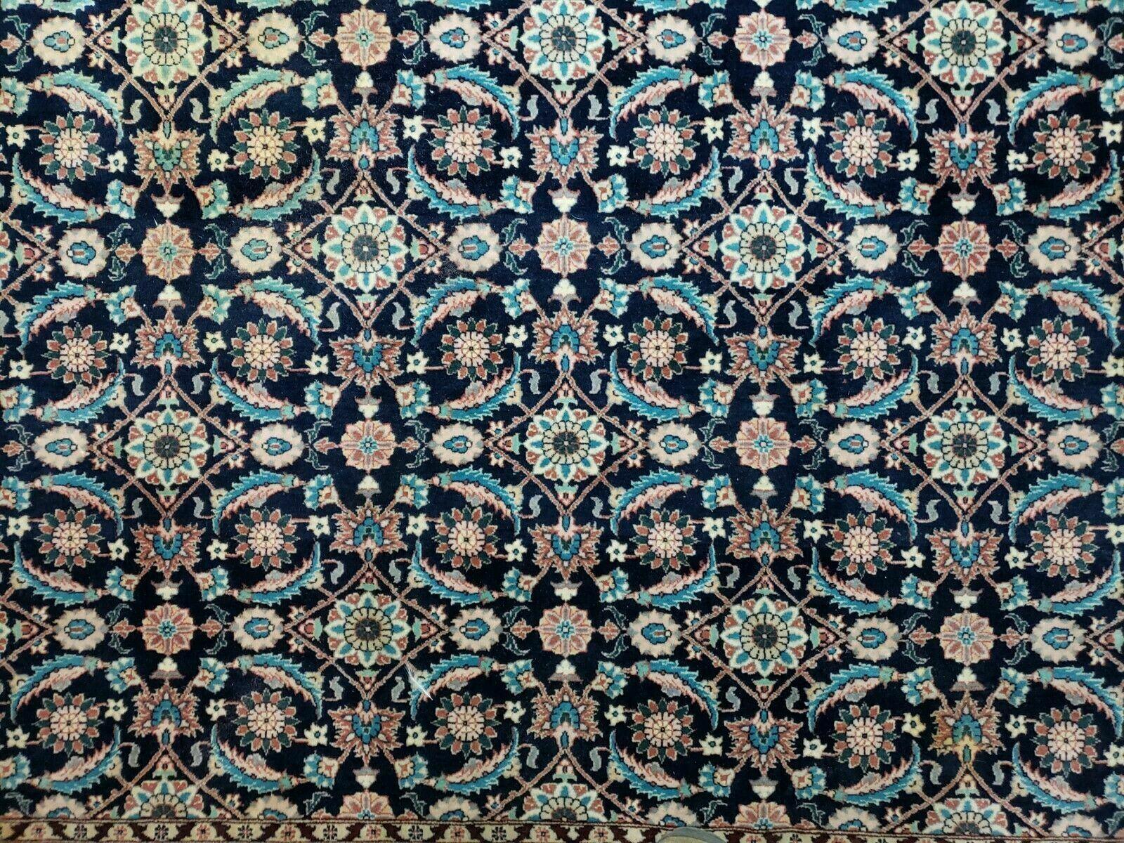 Square Indo Persian Rug 6x6, Hand Knotted, Wool, Allover Pattern