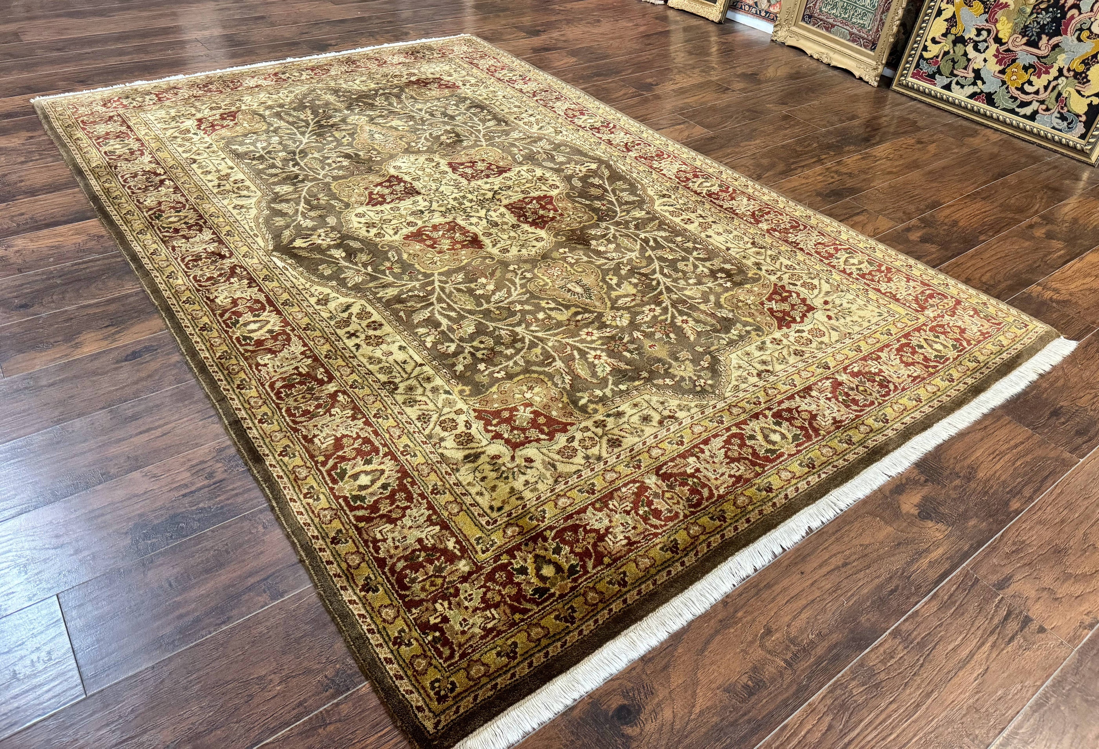 Indo Persian Rug 6x9, Wool Handmade Vintage Rug, Floral Cross Pattern