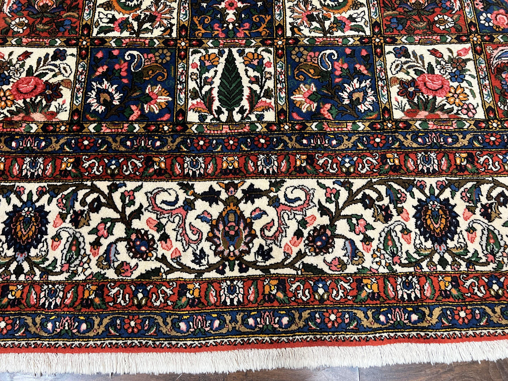 Persian Bakhtiari Rug 10x14, Multicolor Khesti Panel Design
