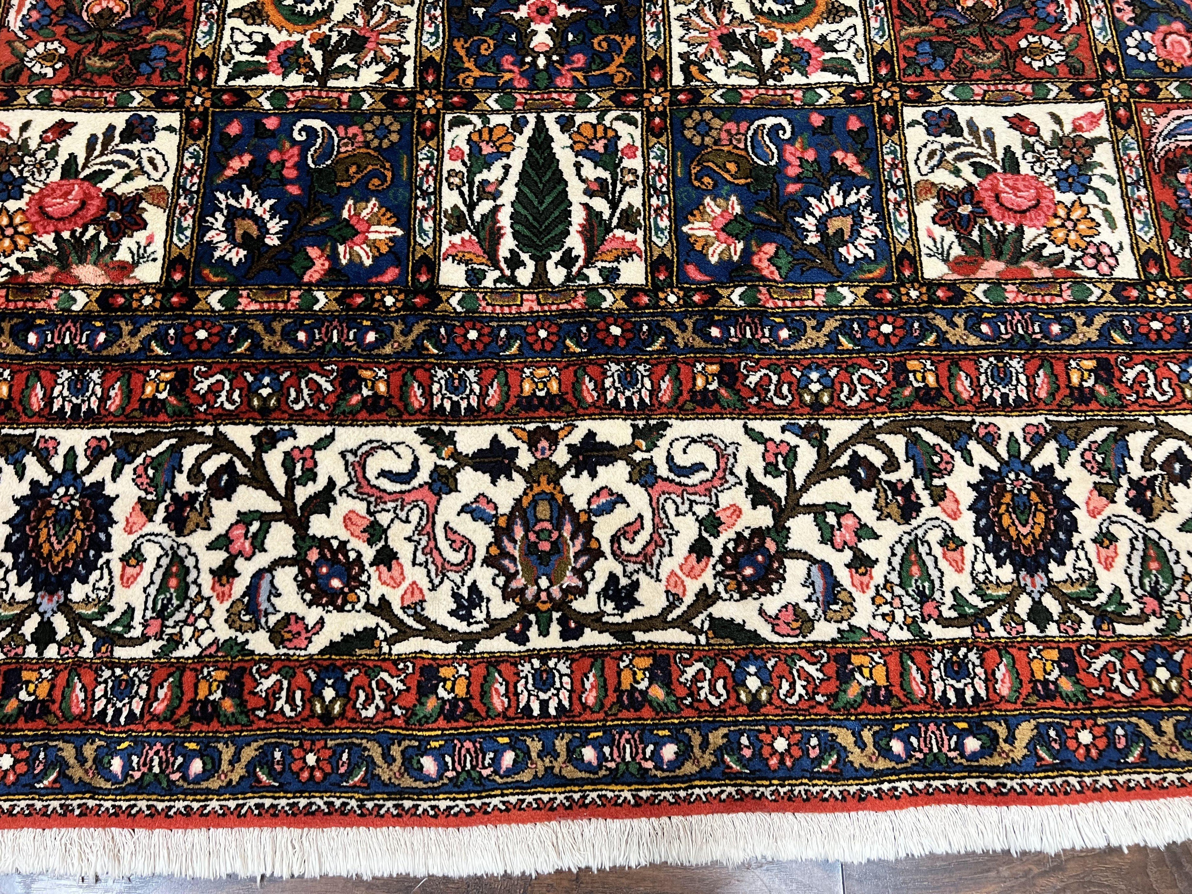 Persian Bakhtiari Rug 10x14, Multicolor Khesti Panel Design