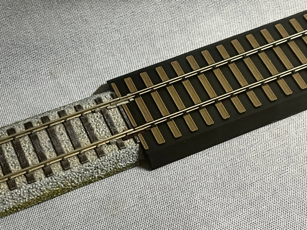 Mainline Railworks On30 Sectional Straight Track