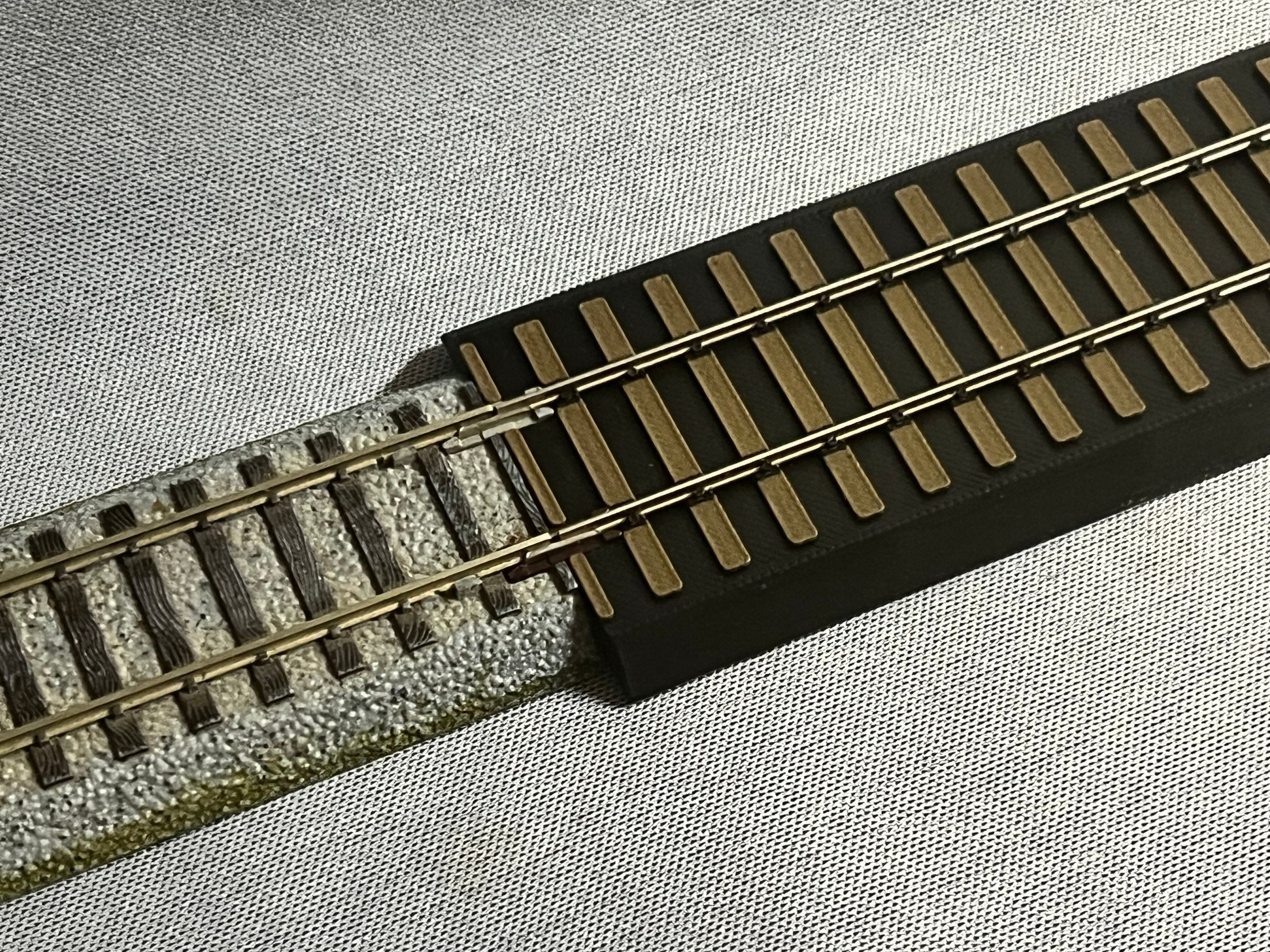 Mainline Railworks On30 Sectional Straight Track