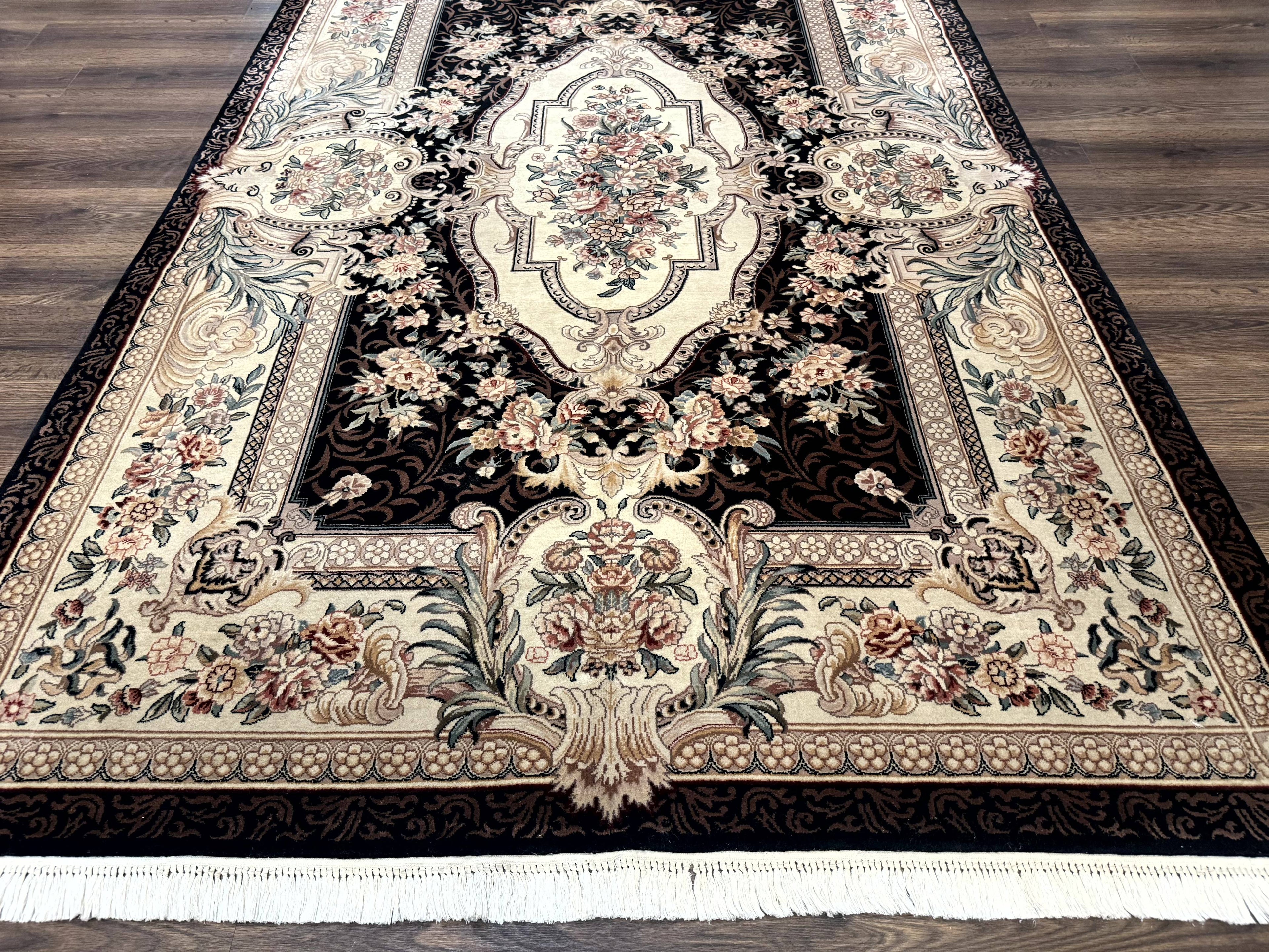Aubusson Rug 6x9, European Design, Fine 170 KPSI, Elegant Carpet