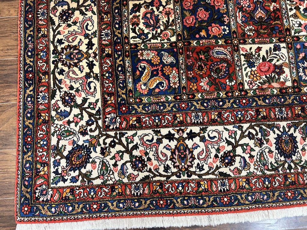 Persian Bakhtiari Rug 10x14, Multicolor Khesti Panel Design