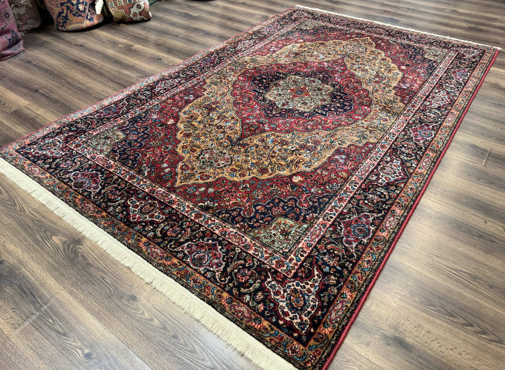 Karastan Rug 5.9 x 9 Medallion Kirman #700/718, Original 700 Series, Wool, Discontinued, Vintage