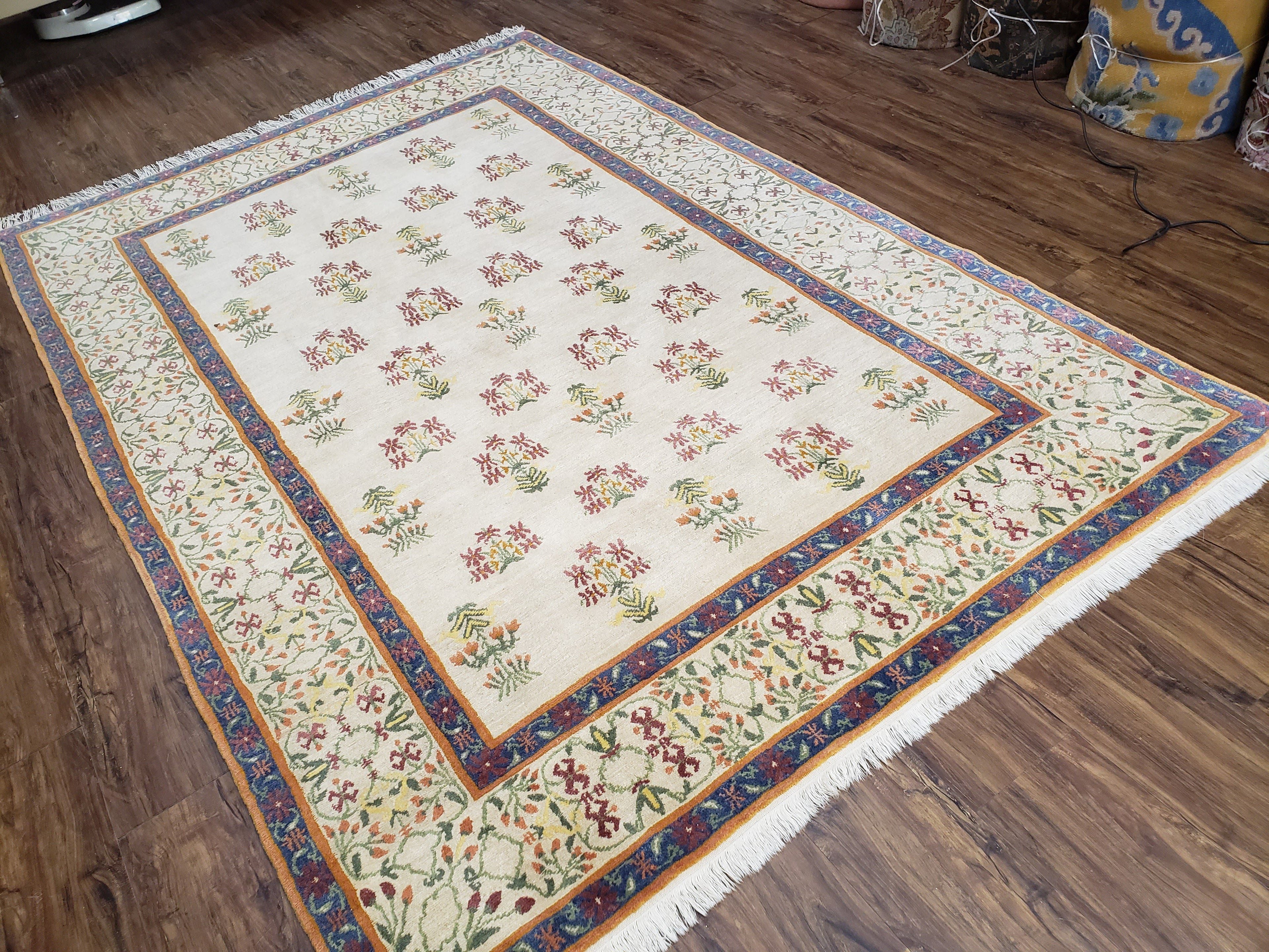 Tufenkian Rug 5.9 x 8.6, Tibetan Nepalese Rug, Hand Knotted, Soft Shiny Wool, Repeated Motifs, Contemporary Modern, Area Rug 6x9, Vintage