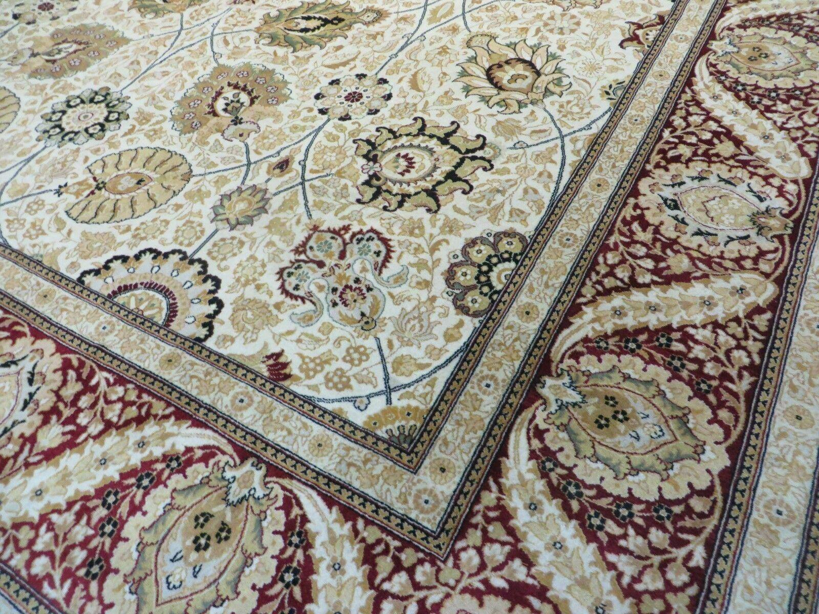 9' X 12' Vintage Handmade Wool Rug Pakistani Floral Design Nice Vegetable Dye