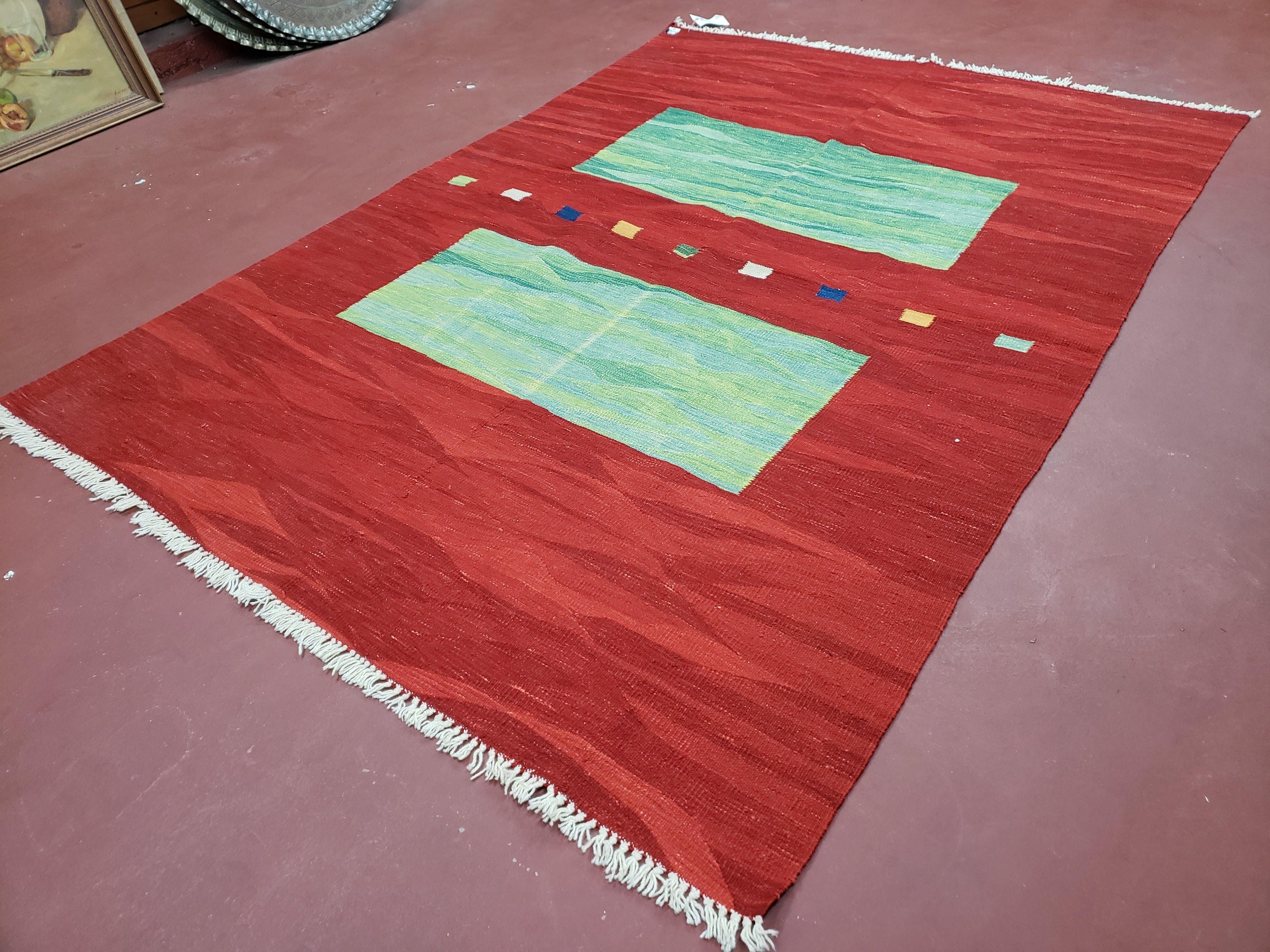 Red Turkish Kilim Rug, 5x7 - 6x8 Rugs, Red and Green Kilim Carpet, Kilim Area Rugs, Flatweave No Pile Rug, New Turkish Rug, Handmade Kilim