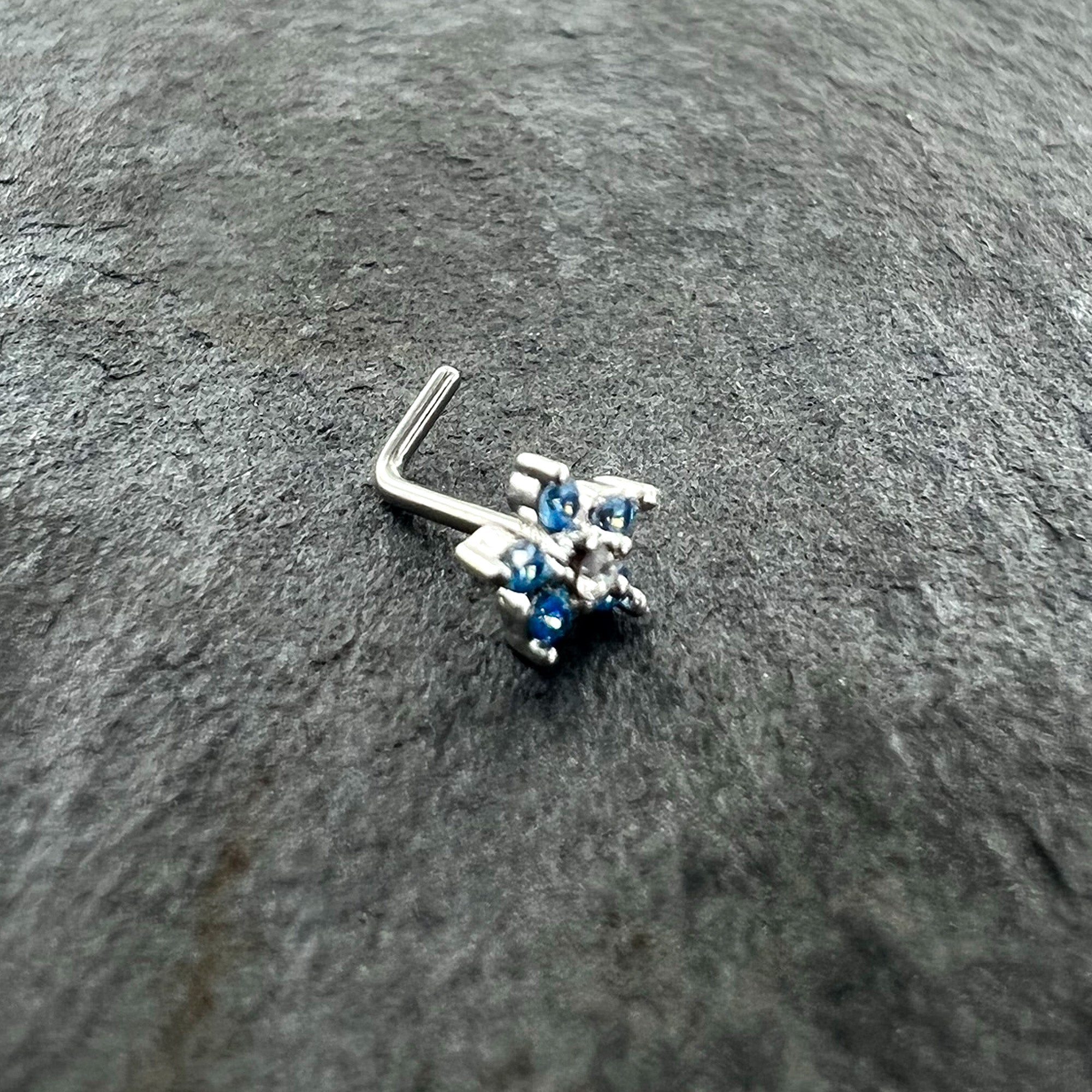 20G 1/4 Blue Clear CZ Gem Flower Beauty L Shape Nose Ring