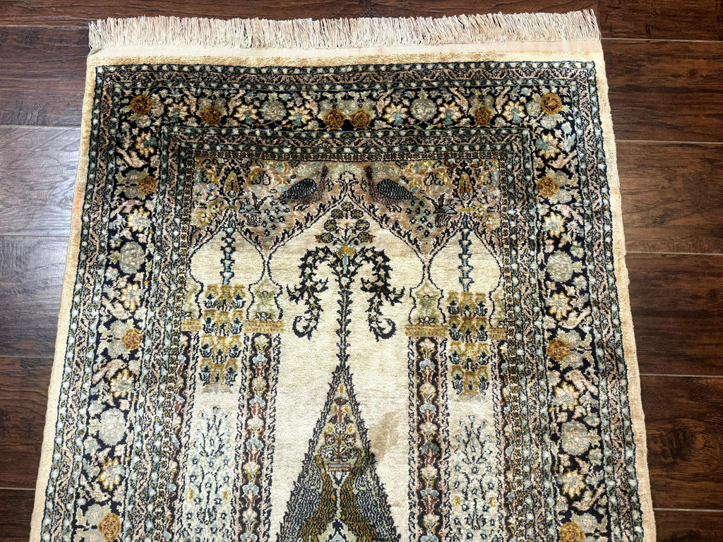 Silk Indian Kashmiri Rug 3x4, Very Fine 400 KPSI, Silk Prayer Rug, Handmade