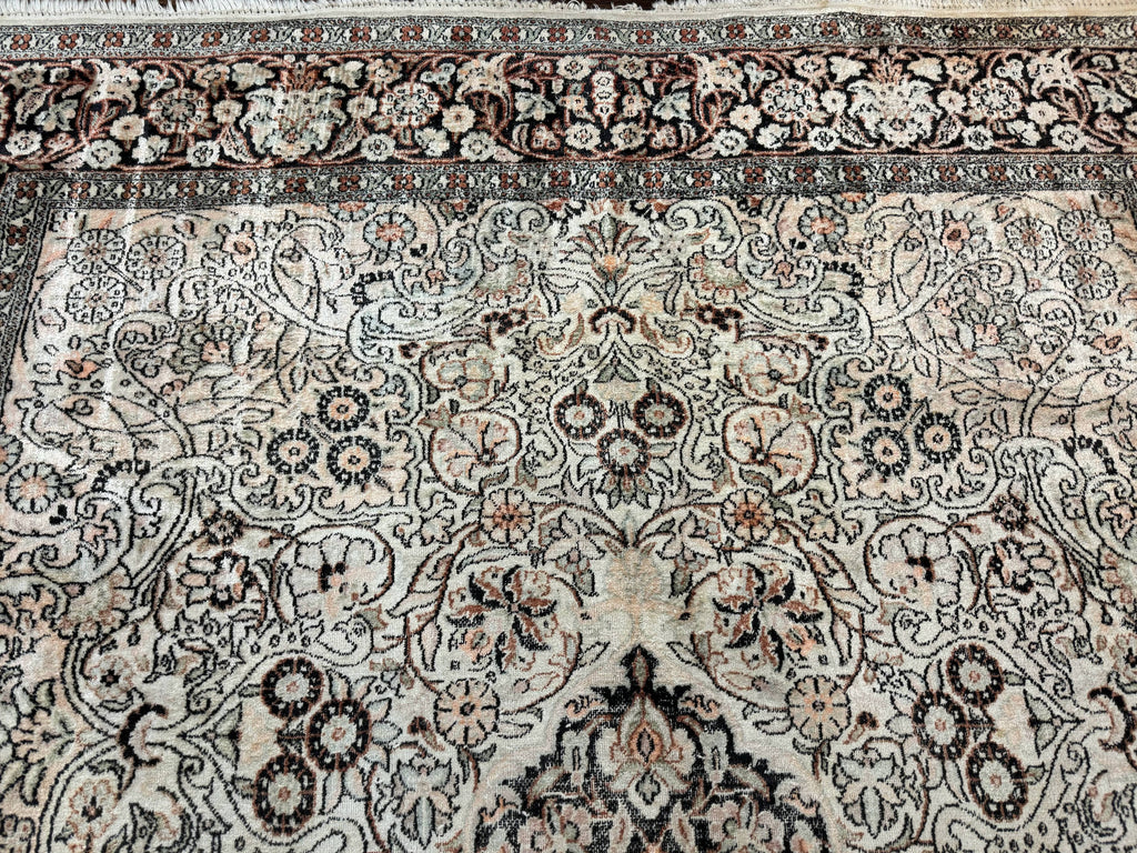Silk Indian Kashmiri Rug 6x9