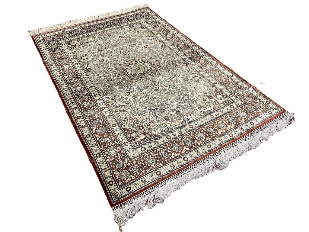 4' X 6' Vintage Fine Handmade Chinese Oriental Silk Rug 400 KPSI Wow