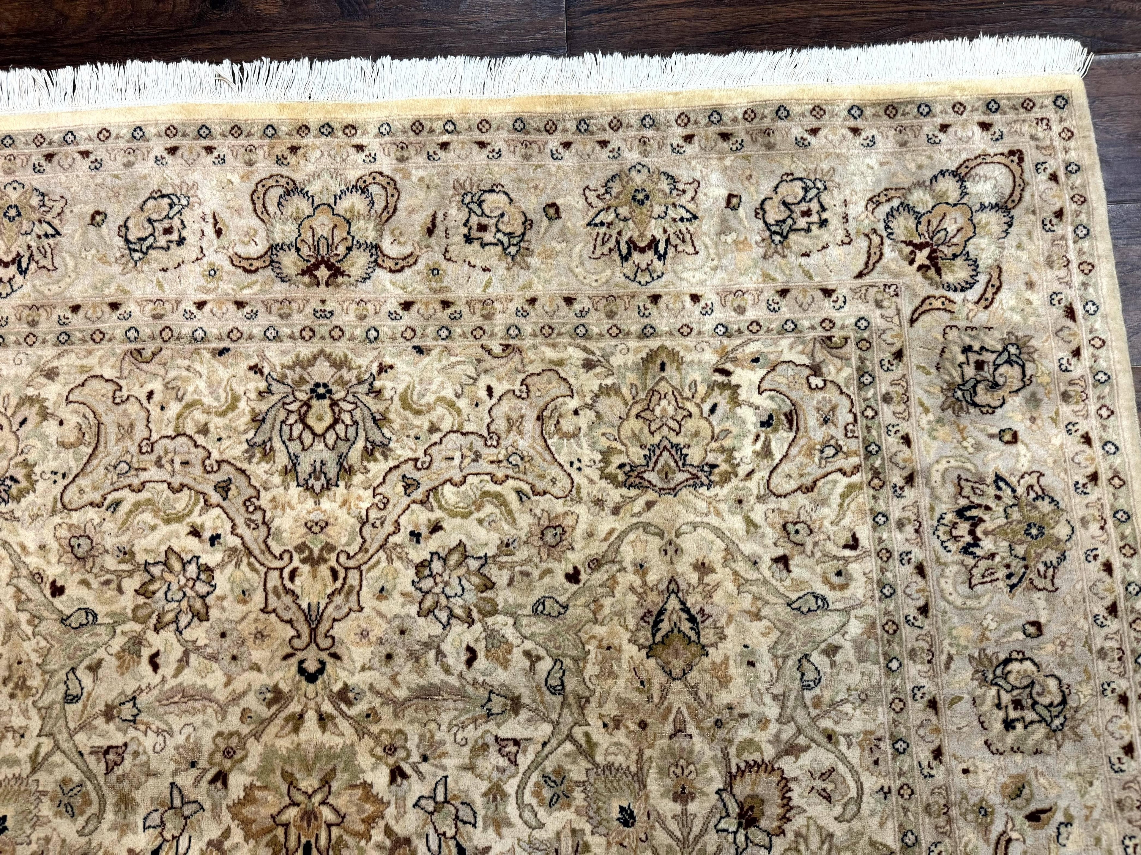 Pak Persian Rug 6x9, Vintage Handmade Wool Carpet, Floral, Beige