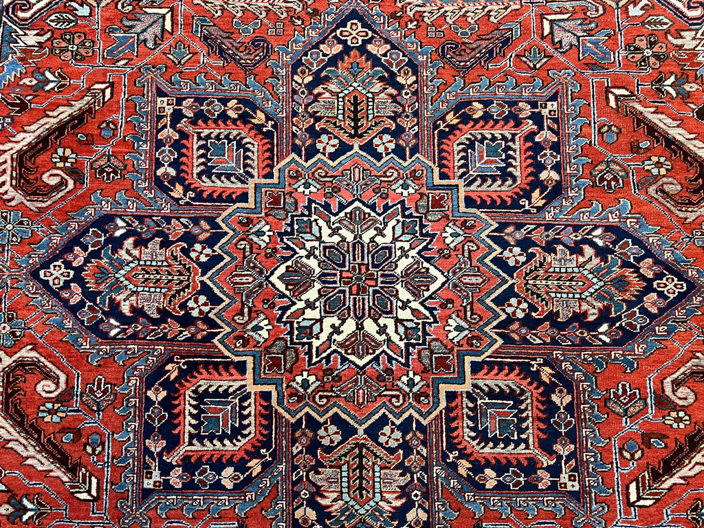 Antique Persian Heriz Rug – 11x16 Palace Size, Geometric Medallion, 1920s