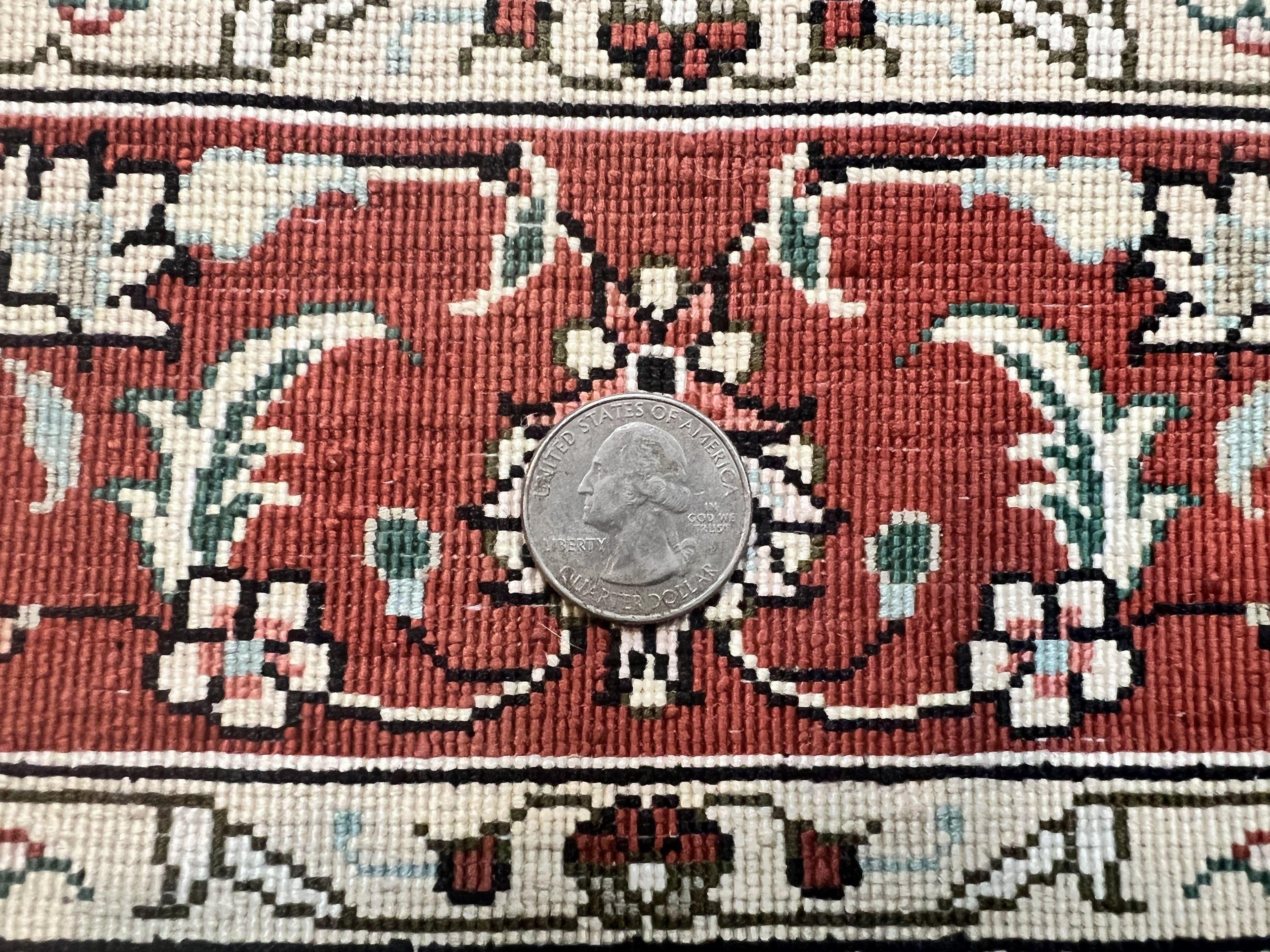 Silk Turkish Kayseri Rug 2.7 x 4, Floral Medallion, Fine Oriental Carpet, Small Vintage Rug, Silk Pile on Silk Foundation, Hand Knotted