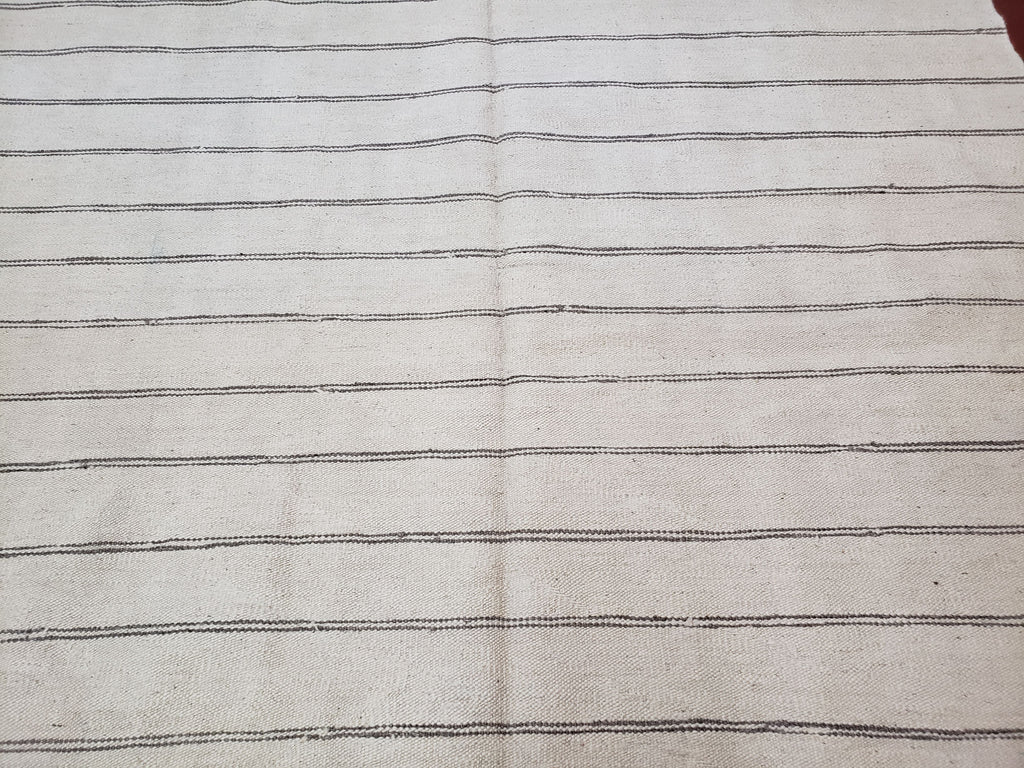New Turkish Kilim Rug, Striped Area Rug, Southwestern Style, Off-white/Ivory Color, 5x8 Kilim Carpet, Hand-Knotted, Flatweave, Wool