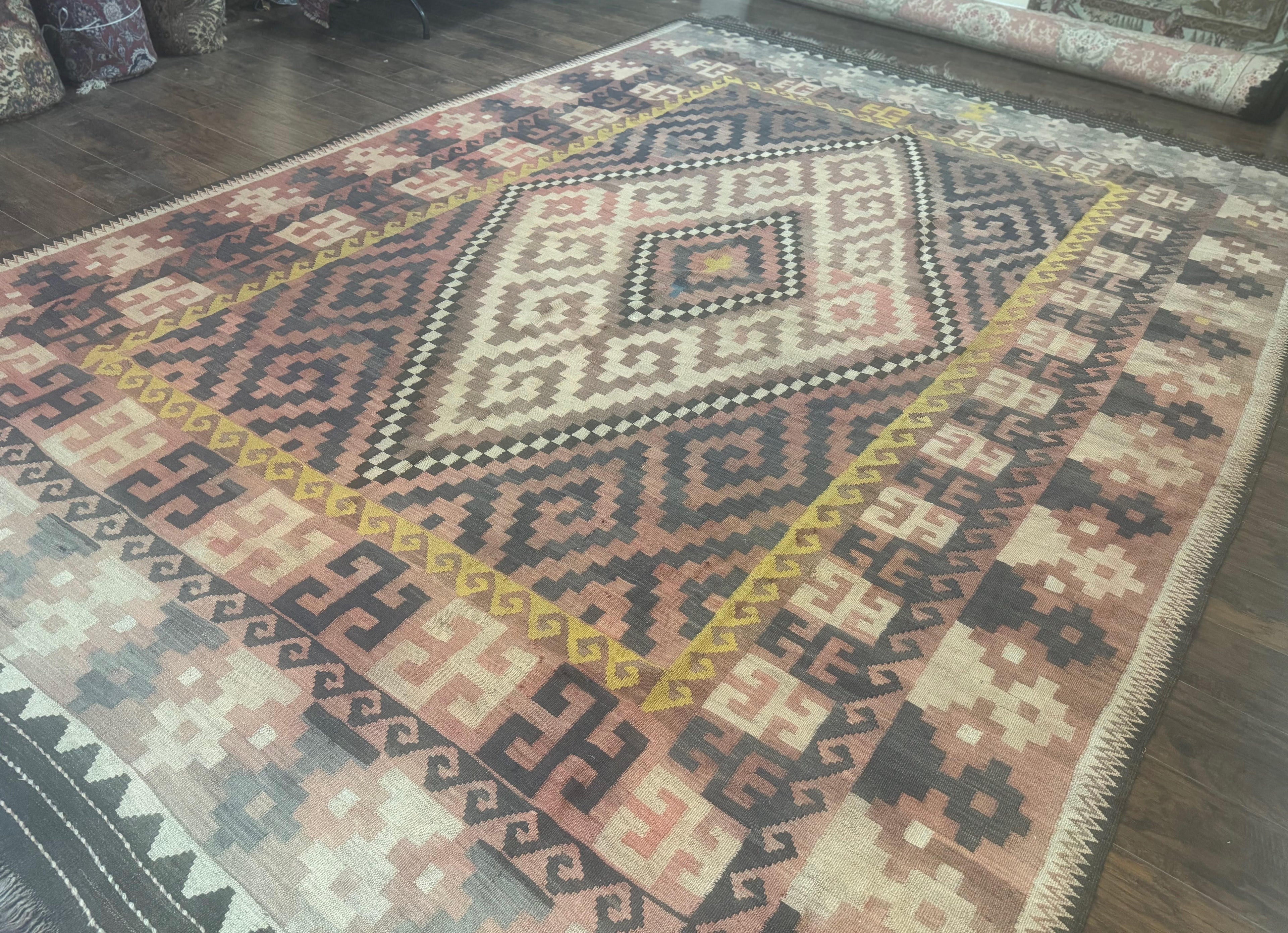 Antique Persian Tribal Kilim Rug 9x12, Zig Zag Pattern Kilim, Zarand Rug, Wool, Earth Tone Colors