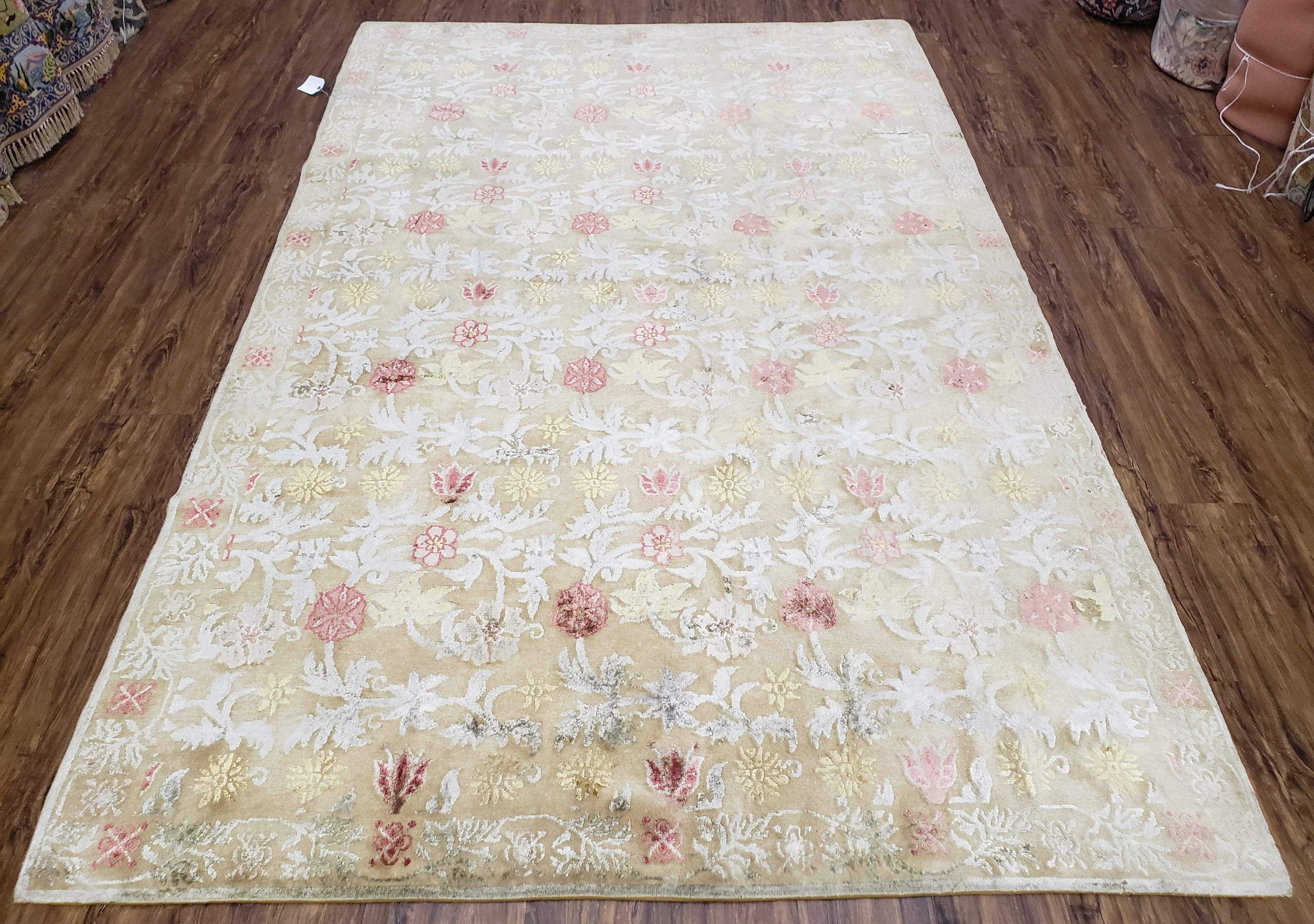 Modern Tibetan Rug 6x9, Wool and Silk Tibetan Rug, Handmade Tibetan Rug, Silk Flowers, Contemporary Rug, Soft Rug, Tibetan Area Rug, Tan