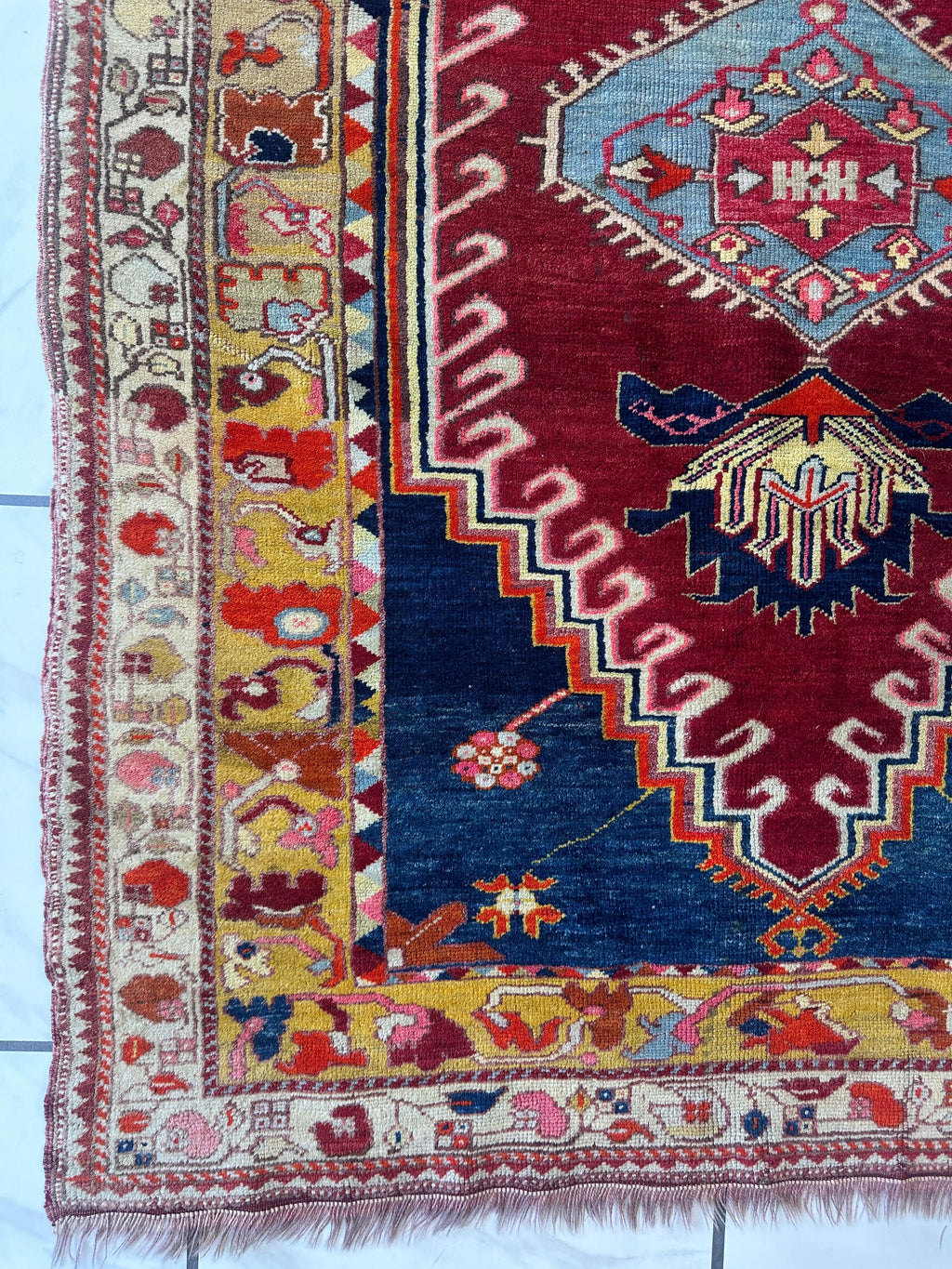 Hand-Knotted Antique Turkish Melas Wool Rug – 4'3" x 5'11" – Vibrant Geometric Motifs