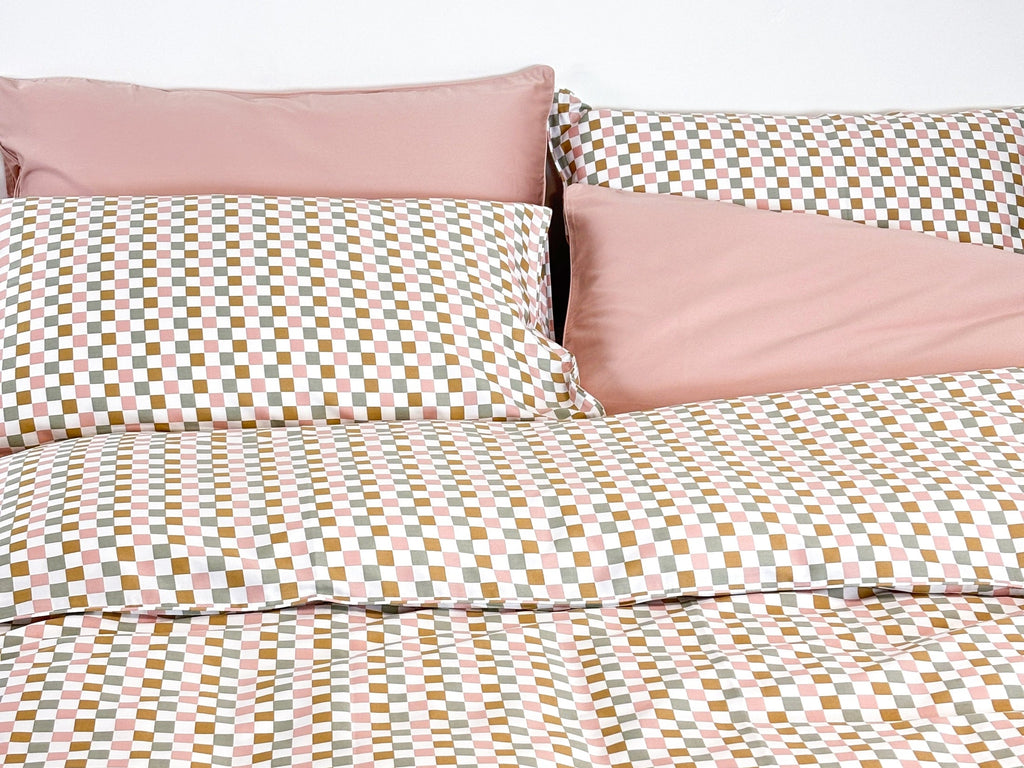 SHNUGGLE Bedding Set Colorful Checker