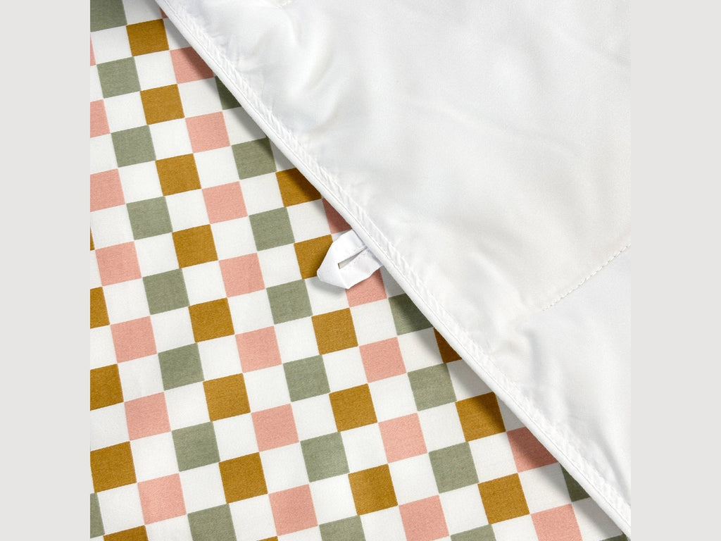 SHNUGGLE Bedding Set Colorful Checker