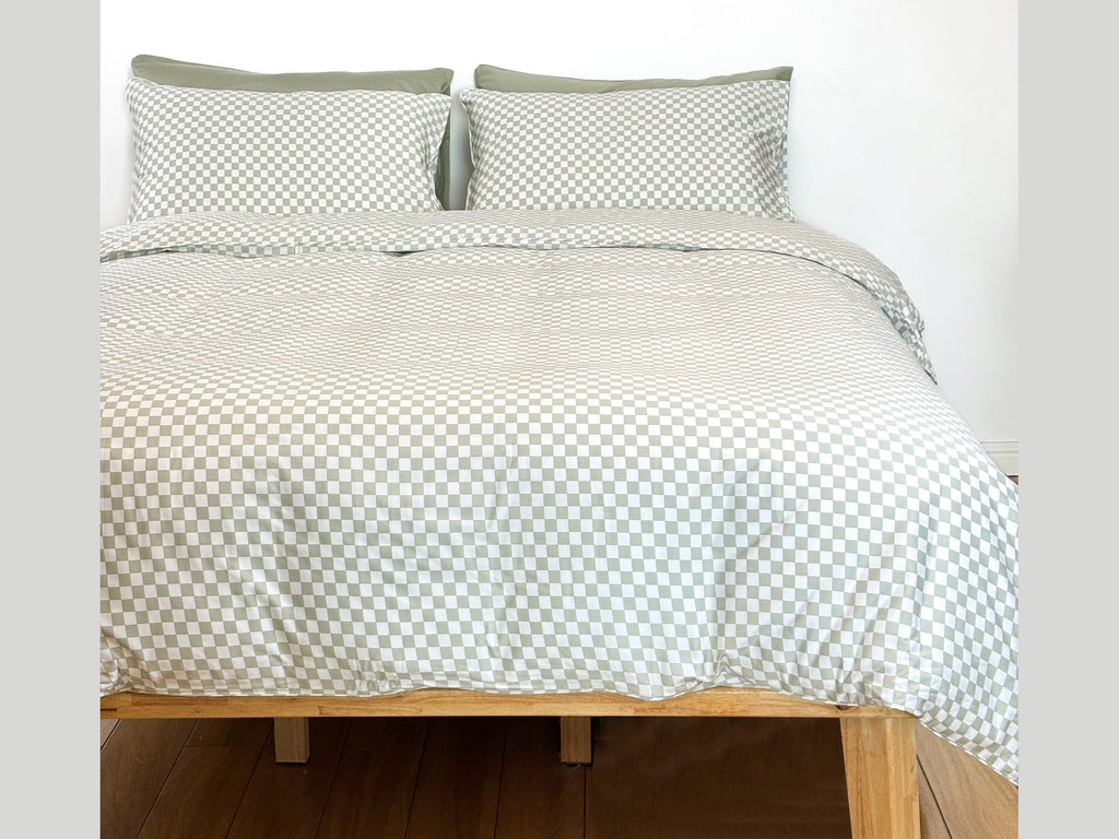 SHNUGGLE Extra Pillowcase- Sage Checker