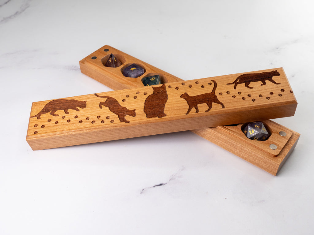 Cats | Engraved Council of 7 Dice Vault