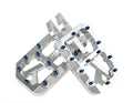 E-moto pegs