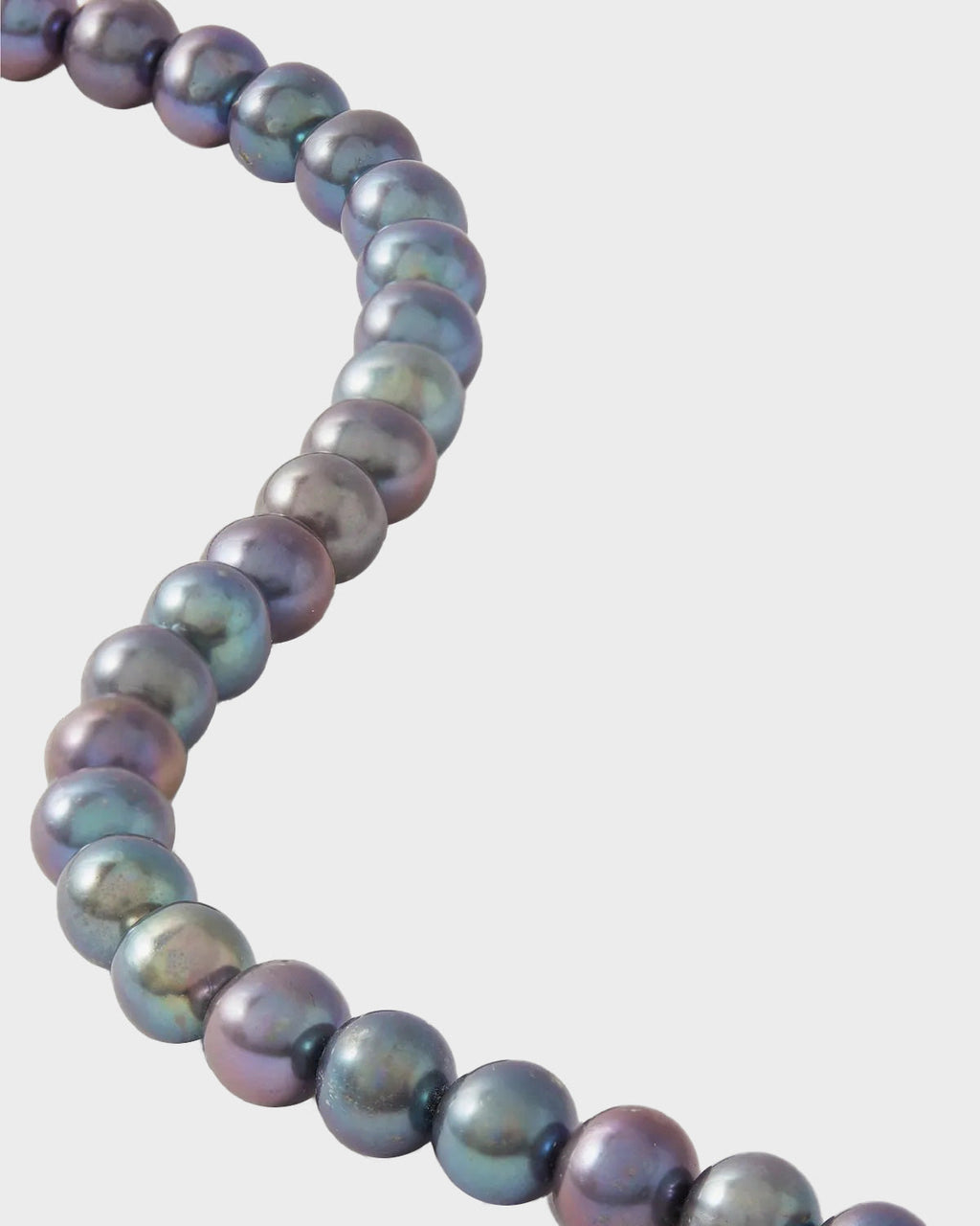 Majestic Pearl Necklace