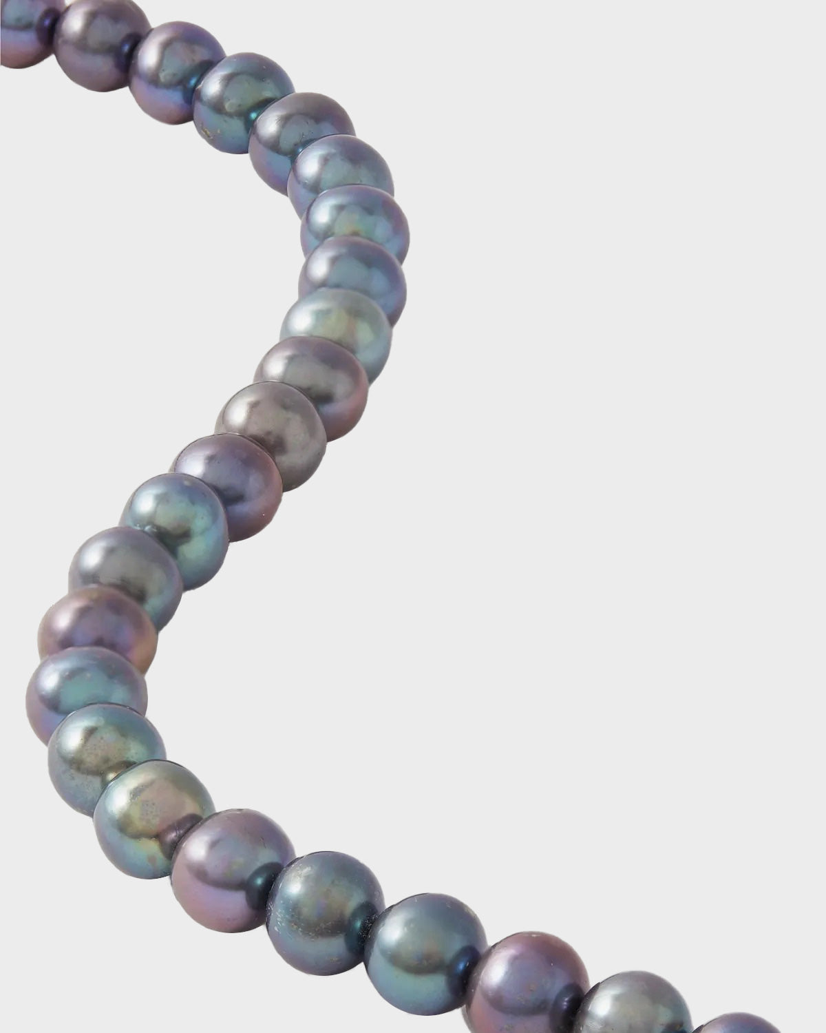 Majestic Pearl Necklace