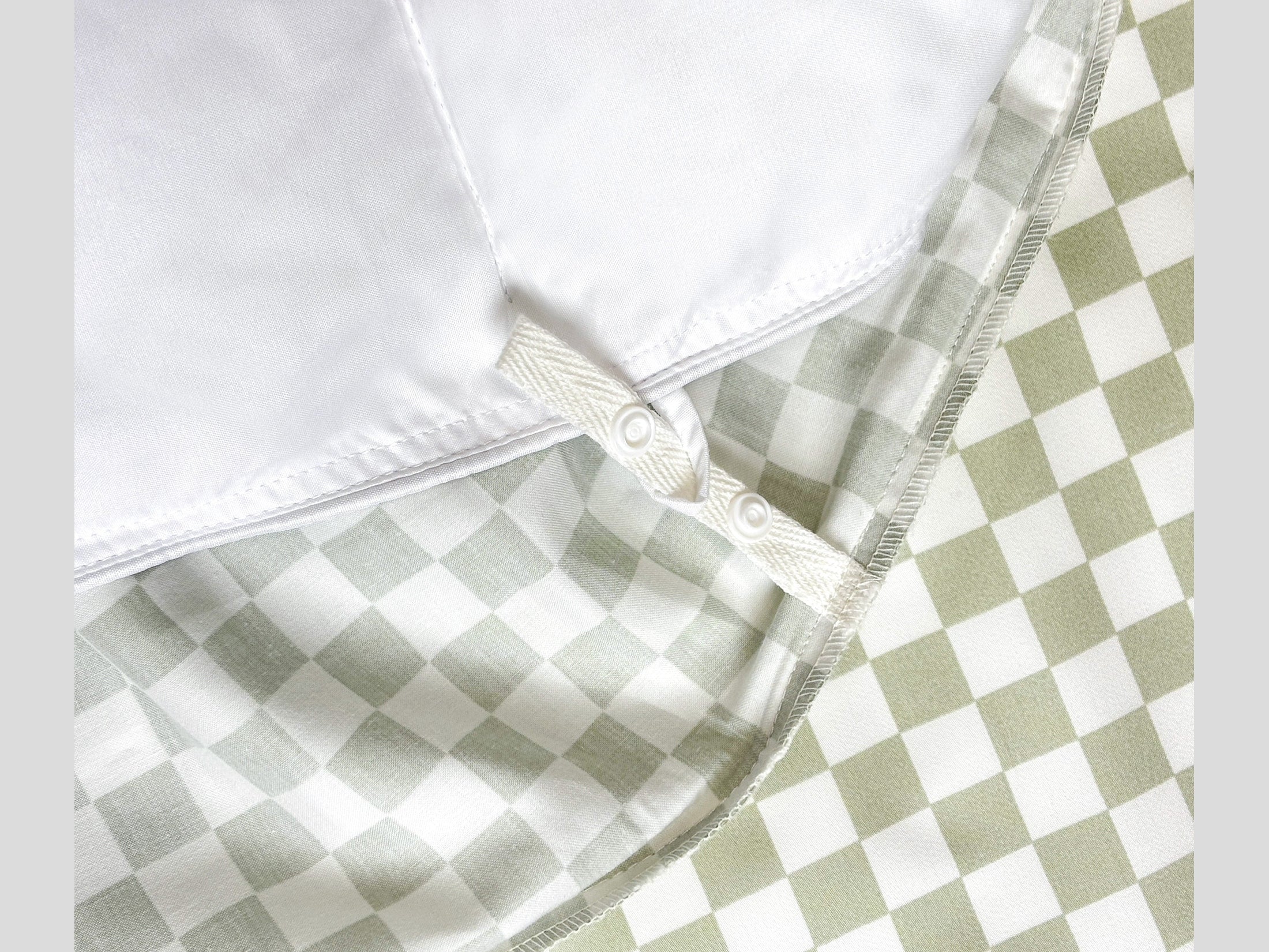 SHNUGGLE SNAP-EZ Quilt
