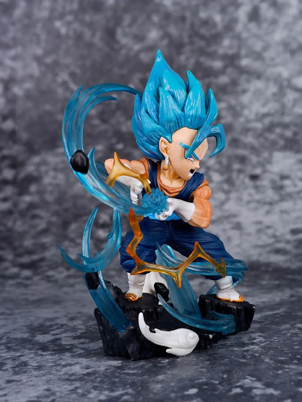 Vegito Super Saiyan Blue Chibi Action Figure, Dragon Ball Z Mini Kawaii Anime Figurines PVC Statue 10 CM