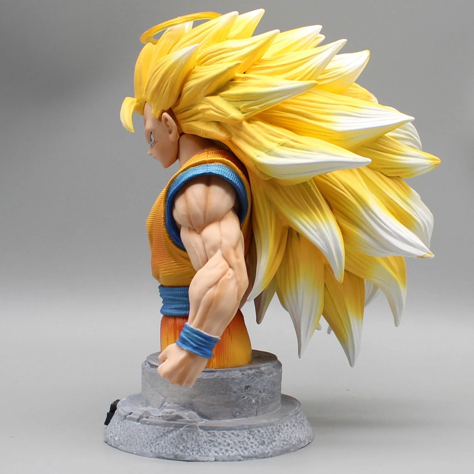 Son Goku Super Saiyan 3 Half Bust Anime Figure, Dragon Ball Z Figurines PVC Statue Collection 20 cm