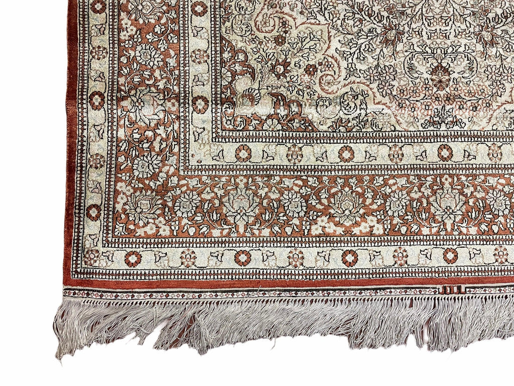 4' X 6' Vintage Fine Handmade Chinese Oriental Silk Rug 400 KPSI Wow