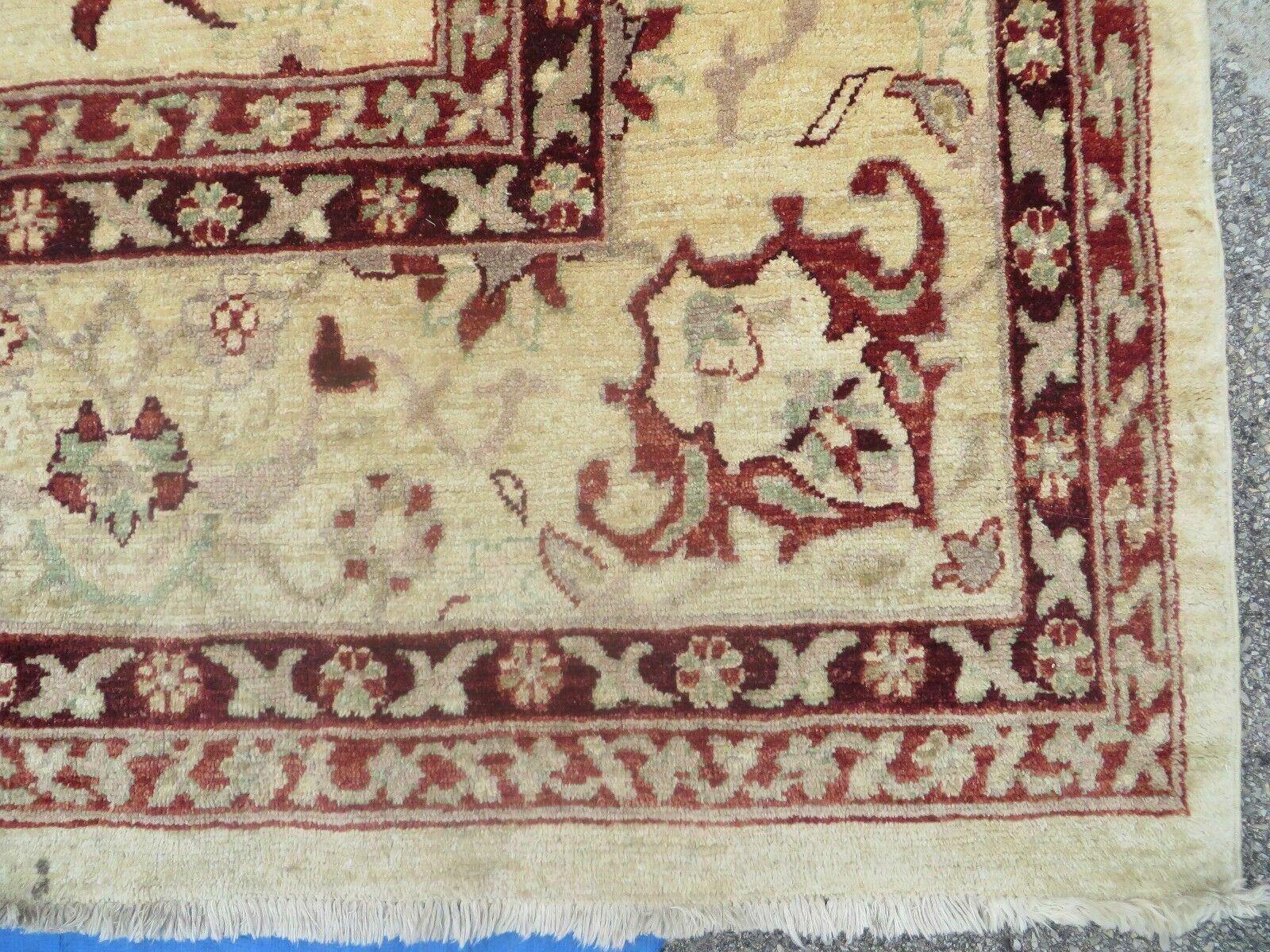 10' X 14' Vintage Hand Knotted Made Indian Agra Wool Rug Vegetable Dyes