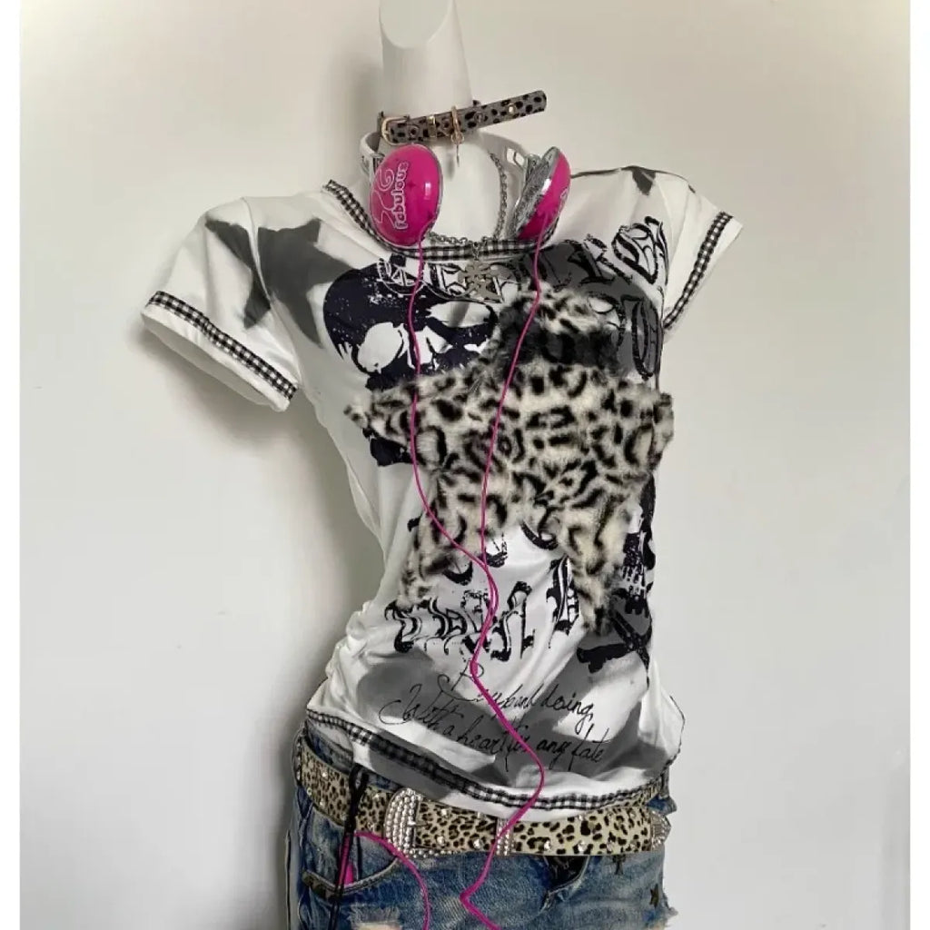 Y2K Punk Tee – Leopard Print Patchwork & Skull Graphic