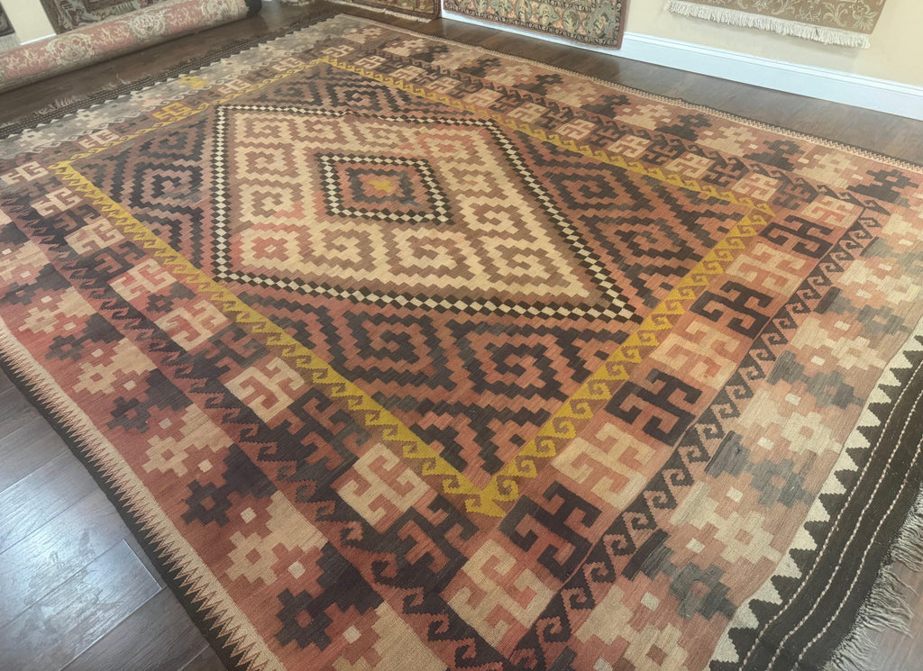 Antique Persian Tribal Kilim Rug 9x12, Zig Zag Pattern Kilim, Zarand Rug, Wool, Earth Tone Colors