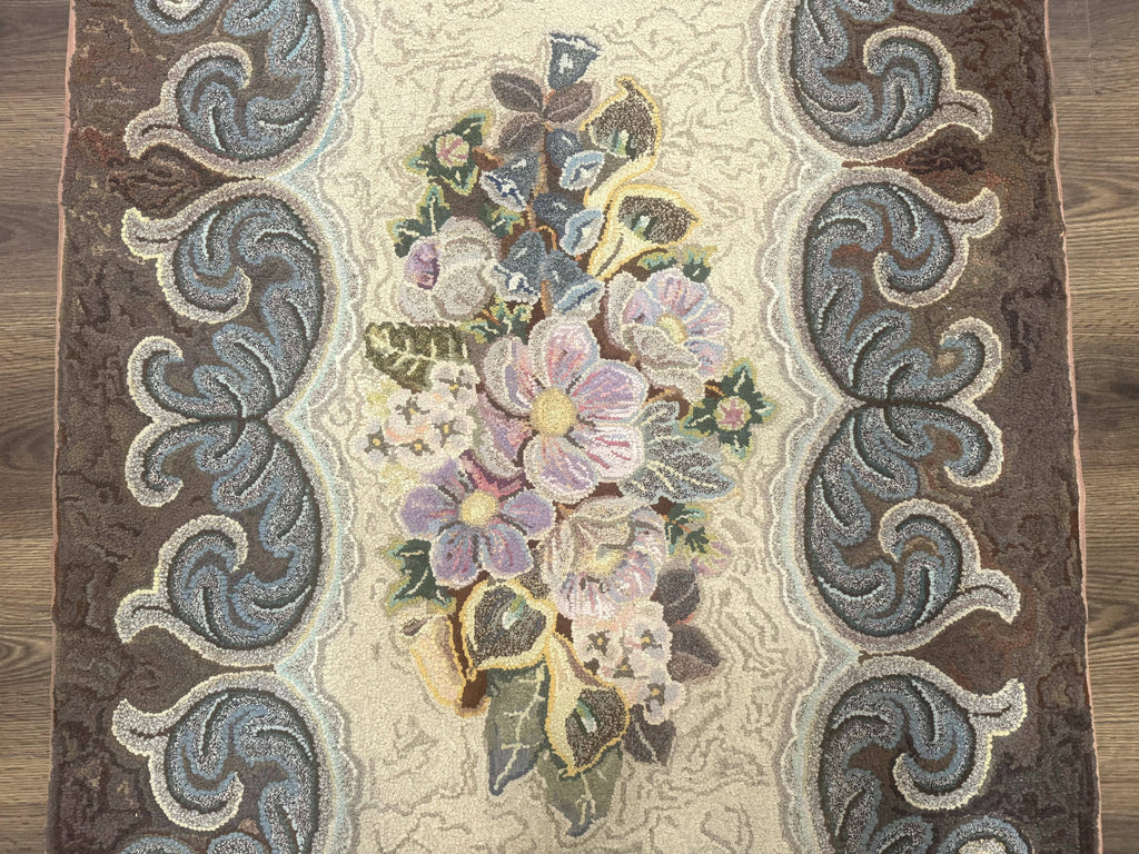 Antique American Hooked Rug 3 x 4.6, Vintage, Floral