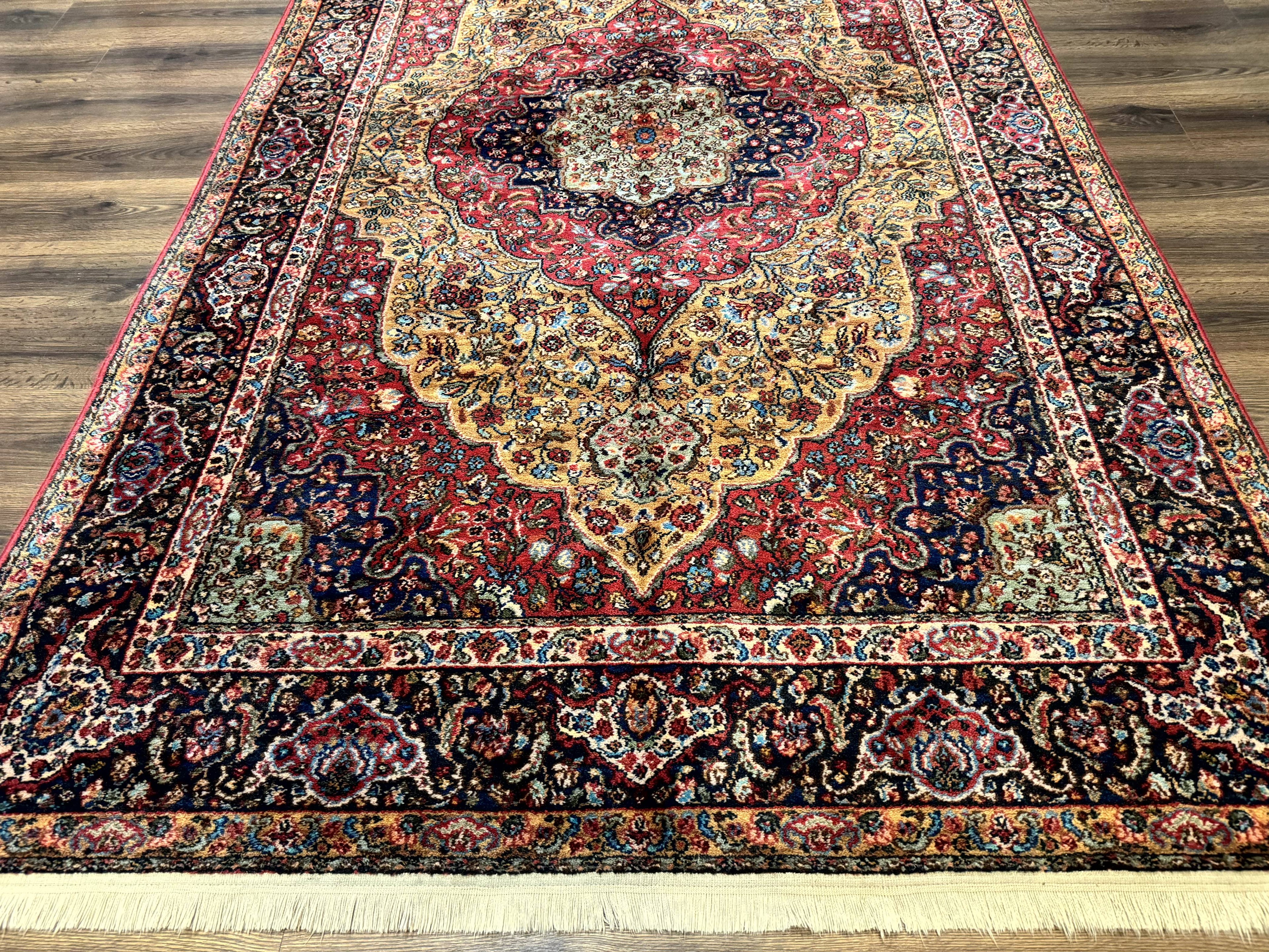 Karastan Rug 5.9 x 9 Medallion Kirman #700/718, Original 700 Series, Wool, Discontinued, Vintage