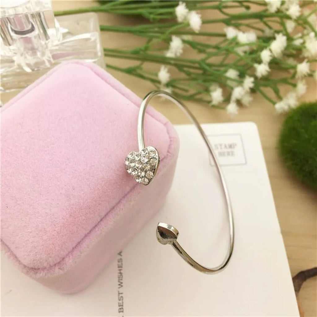 Women's Heart Shaped Bracelet