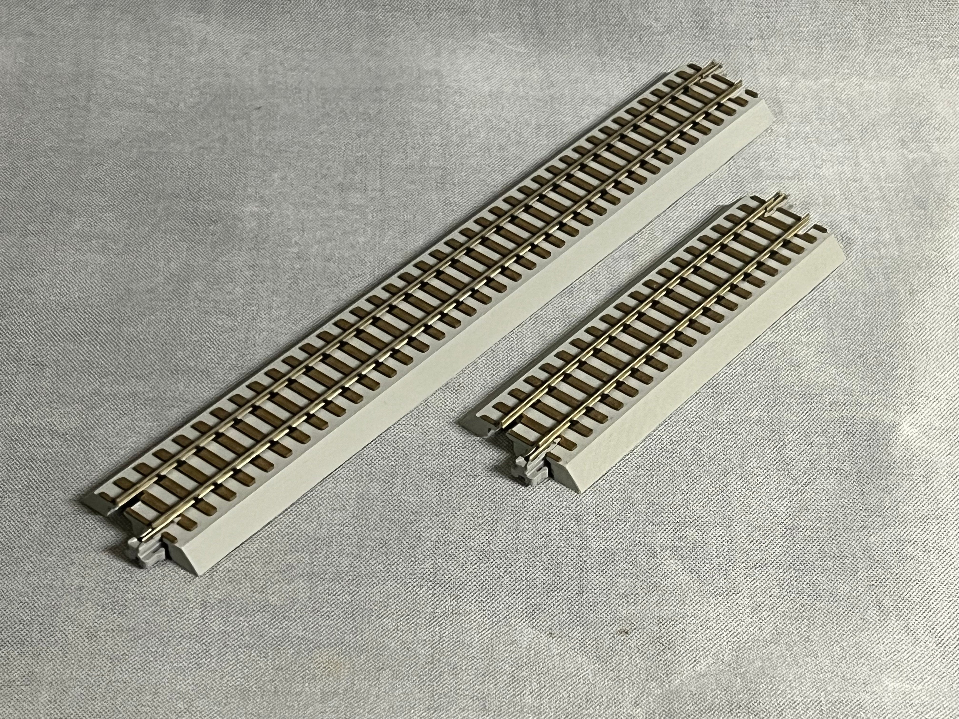 Mainline Railworks HOn3 Sectional Straight Track