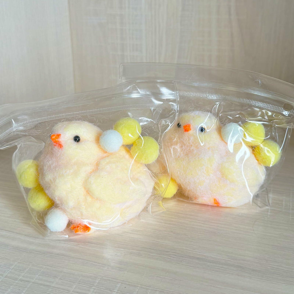 Gberlczz Handmade Chicken Squishy Stress Reliever Fuzzy Yellow Toy 3.52oz