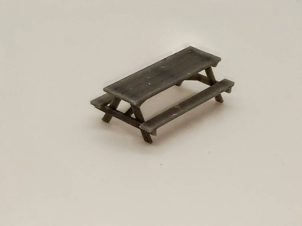 Standard Picnic Table